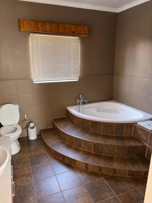 4 Bedroom Property for Sale in Meyerhof Free State